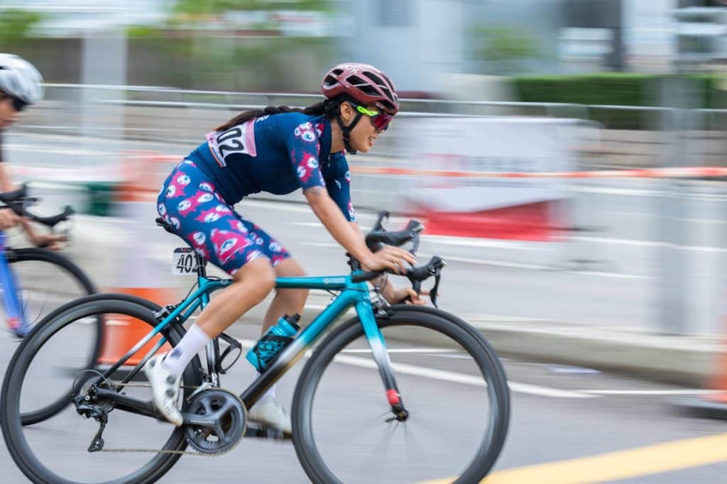 vélo-femme compétition