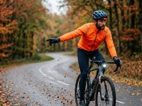 Vélo en automne : les bons gestes pour rouler en toute sécurité