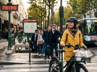 Vélo électrique ou transports en commun : comparaison des coûts.