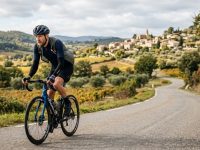 Vélo et météo : comment bien s’habiller selon la température